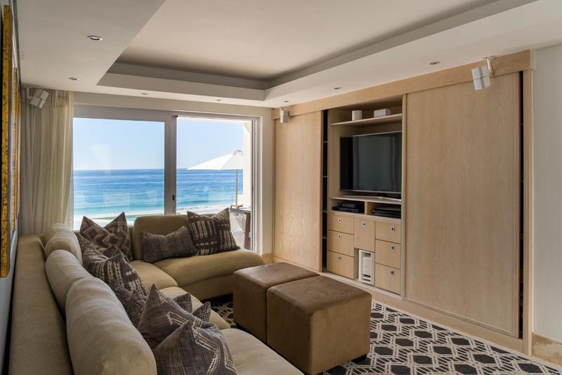 To Let 7 Bedroom Property for Rent in Seaside Longships Western Cape